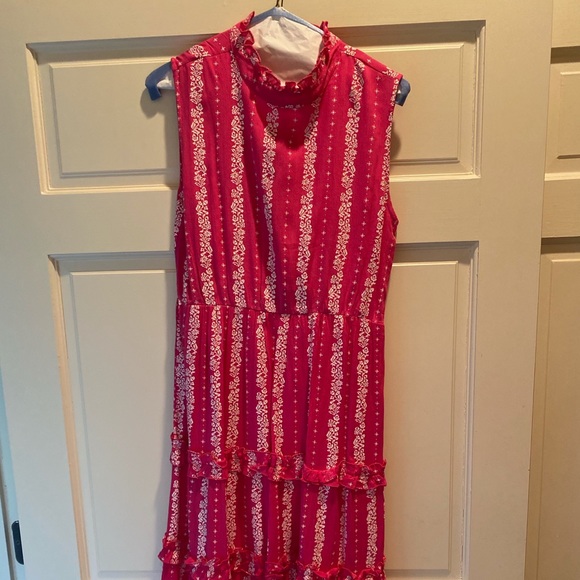 Pink and white Valencia and Vine Mid length Dress - Picture 3 of 3